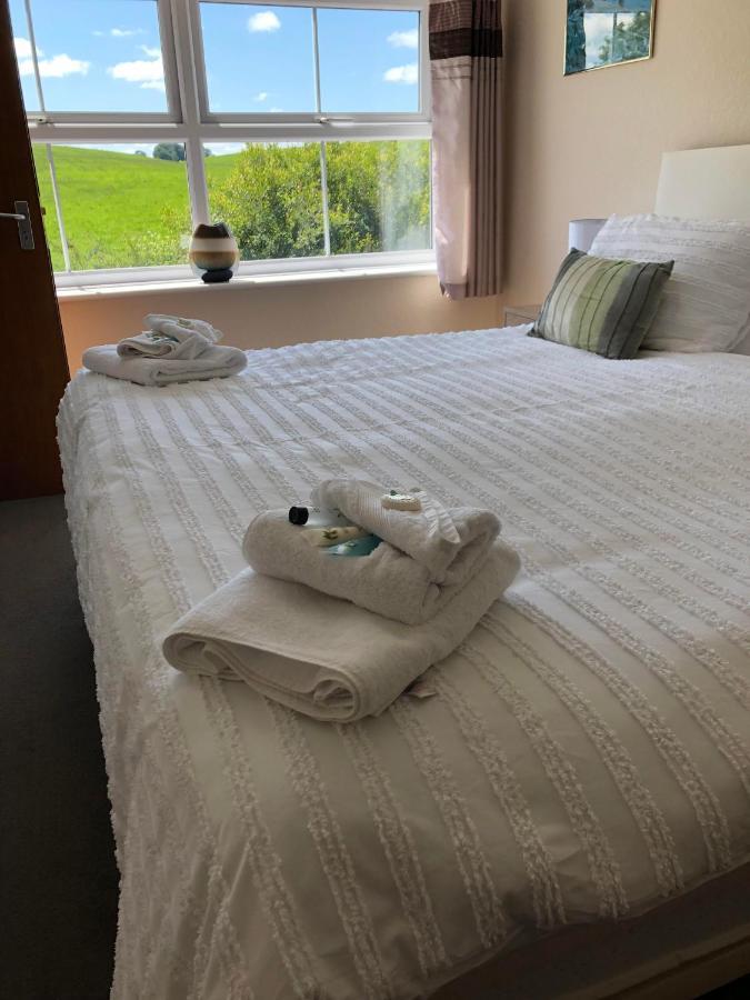 カーライル The Crossings Bed & Breakfast エクステリア 写真